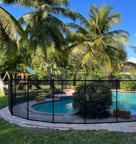poolfence_black