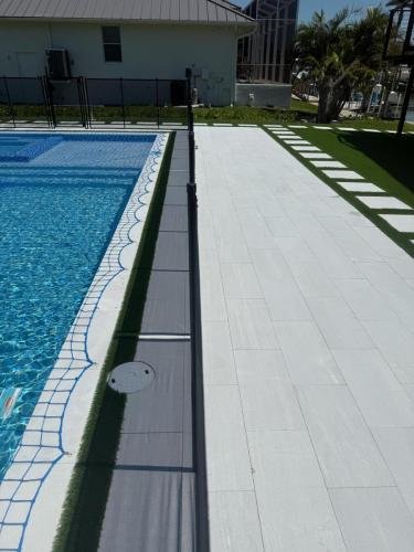 Pool mesh cover
